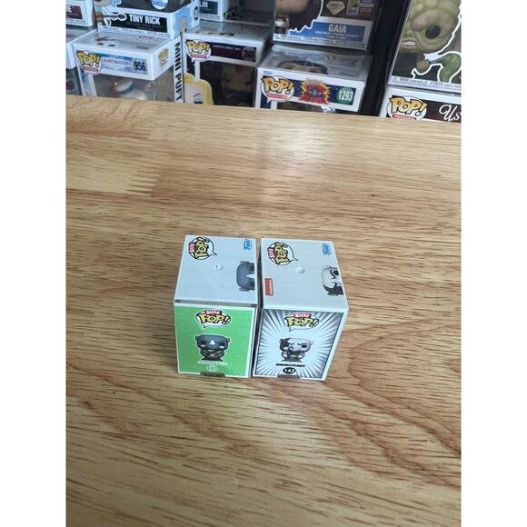 2 Rocksteady Funko Bitty Pops SDCC 4000 PIECE TMNT B&W Teenage Ninja Turtles TV - Picture 2 of 6